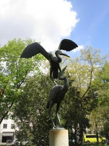 Bird statue - Berlin