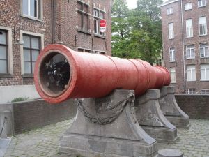 Old cannon - Ghent