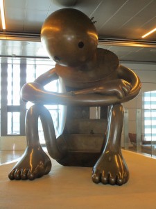 Playground robot at Doha airport