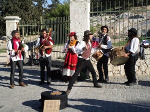 Street Performers in Athens