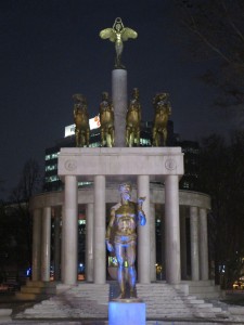 More statues – Skopje