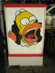 Homer graffiti – Tirana