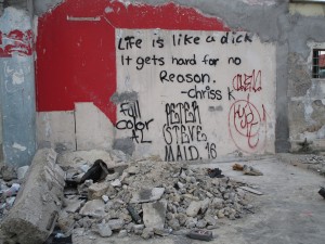 Wise graffiti – Tirana