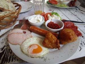 Free breakfast - Belgrade